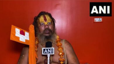 'Will behead him myself…': Ayodhya seer reiterates death threat against Udhayanidhi