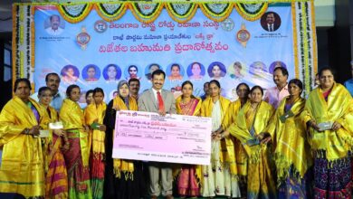 Telangana: 33 women receive cash prices at Raksha Bandhan lucky draw