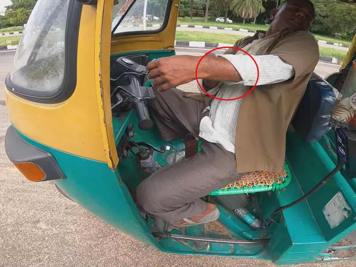 Watch how auto driver in Bangalore smartly dupes his passenger