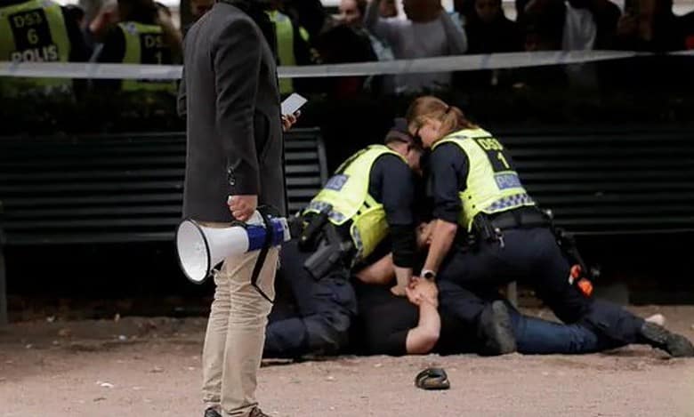 Iraq seeks extradition of man who desecrated Quran in Sweden