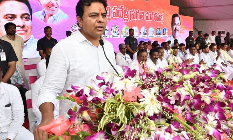 KCR to be first from south to become hattrick CM: KTR