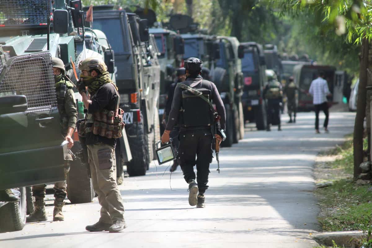 Kokernag Security Operation: Images from the standoff
