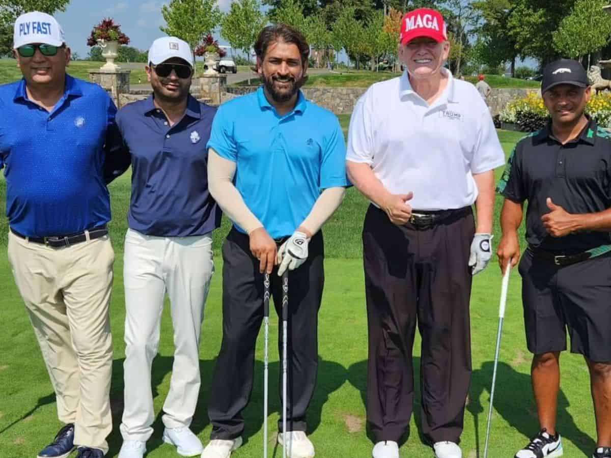 MS Dhoni and former US President Donald Trump in a Golf Game