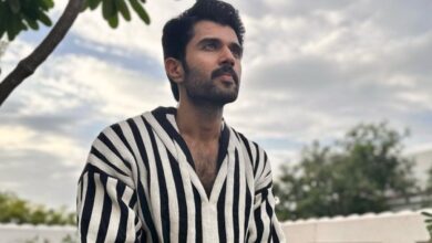 Vijay Deverakonda takes ice bath on Sunday, fans say ‘something is fishy’