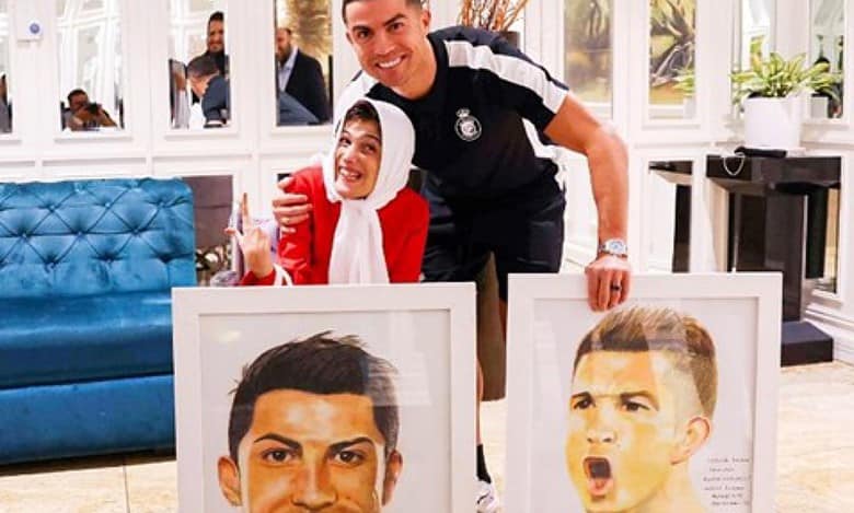 Watch: Ronaldo's heartwarming encounter with Iranian painter Fatemeh Hamami