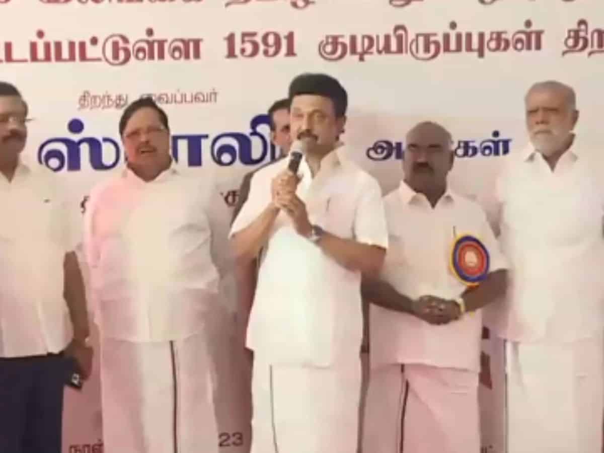 Stalin inaugurates distribution of free houses to Sri Lankan Tamil refugees