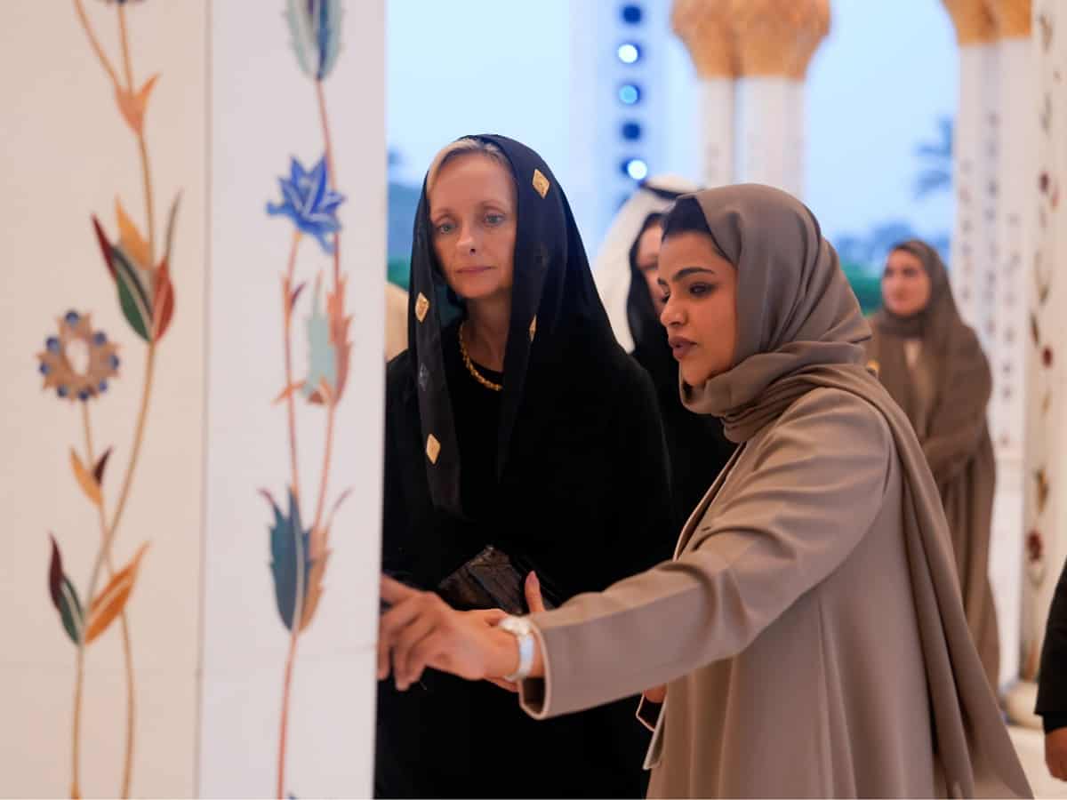 US envoy to UAE visits Sheikh Zayed Grand Mosque