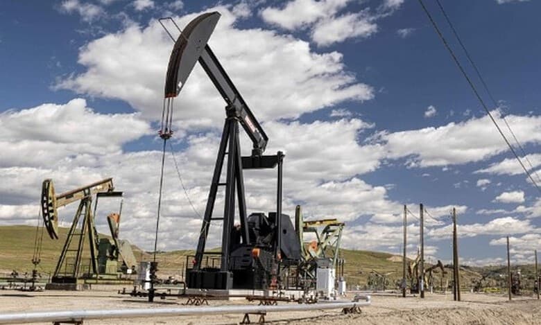 Oil prices falls globally as Saudi Arabia cuts crude prices
