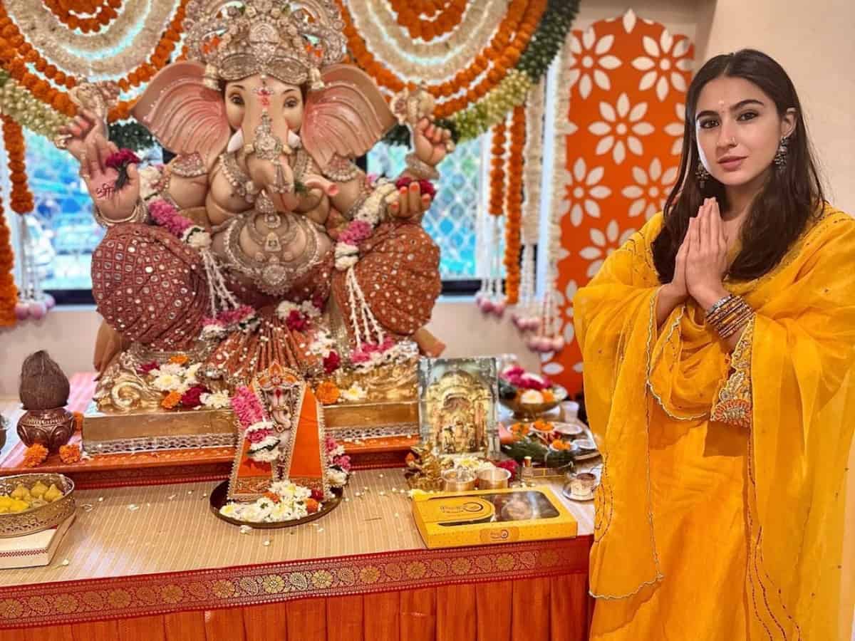 'Kabhi Namaz bhi pad lo': Netizens on Sara Ali Khan's Ganesh Chaturthi's post