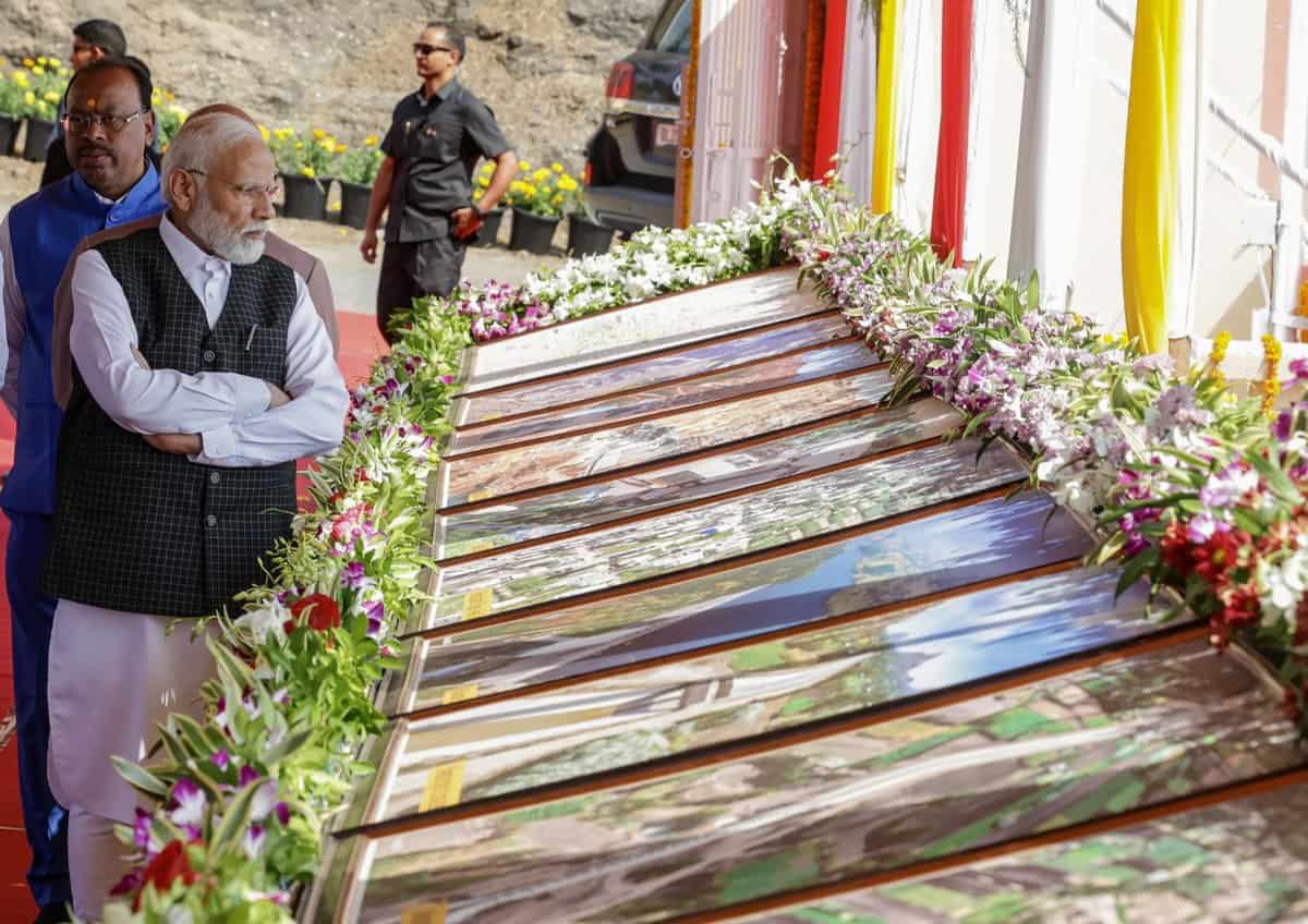 Prime Minister Narendra Modi inaugurates Nilwande Dam