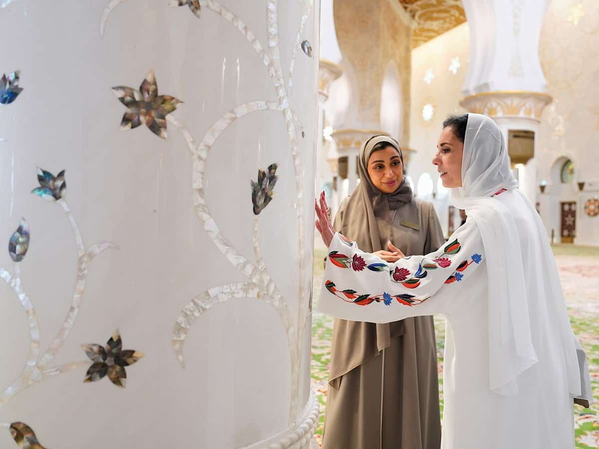 UAE: Belgian FM visits Sheikh Zayed Grand Mosque