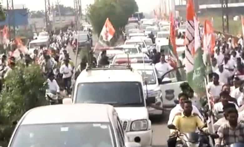 Bikes lost control, leader injured during Congress rally in Telangana