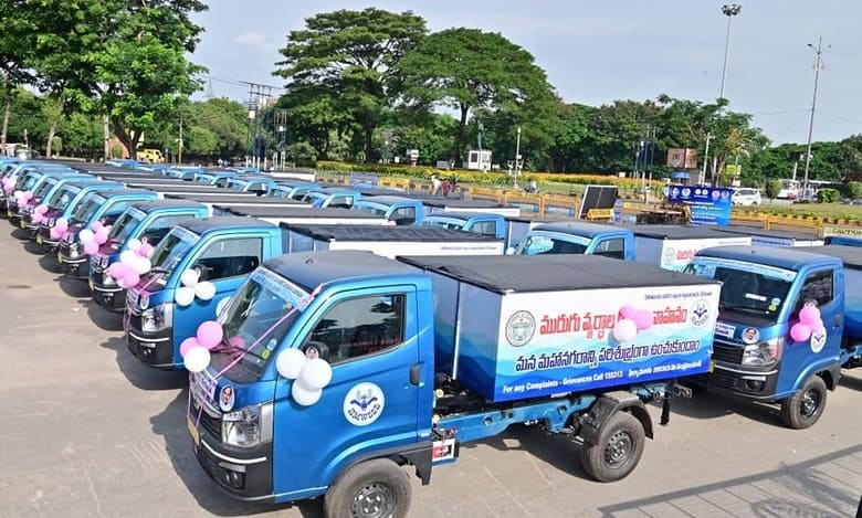 Hyderabad: 162 Silt Carting vehicles distributed under Dalit Bandhu
