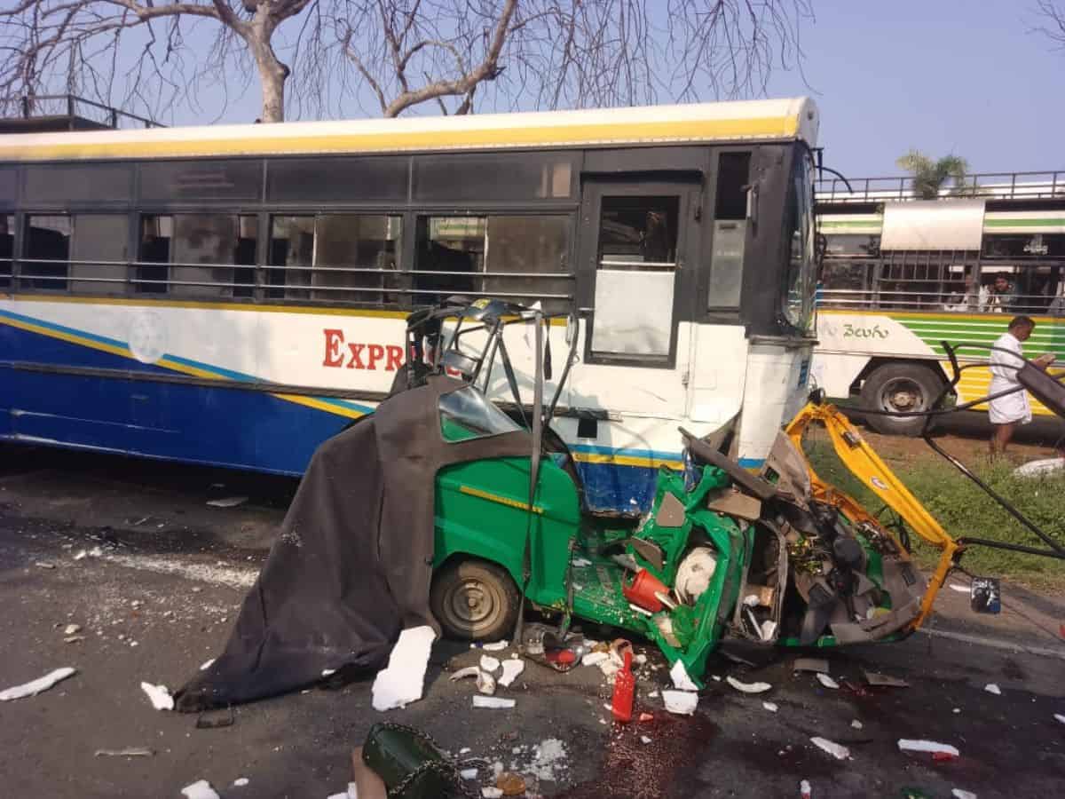 Andhra Pradesh: 4 dead, multiple injured in Kadapa road accident