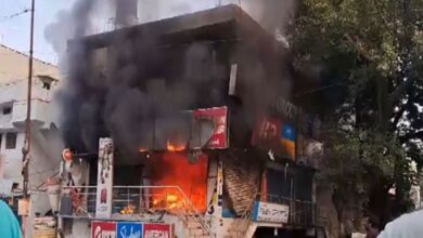 Hyderabad: Fire breaks out at shop in Vanasthalipuram, no casualties