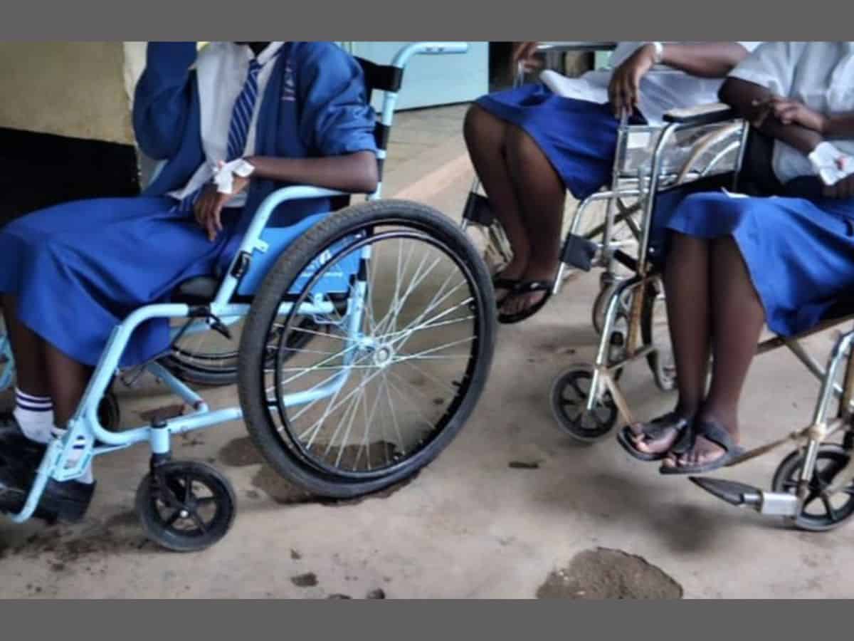 Mysterious disease paralyses 95 schoolgirls in Kenya