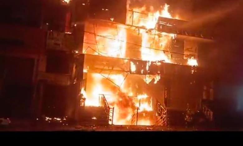 Hyderabad: Fire breaks out in Kukatpally building, property destroyed