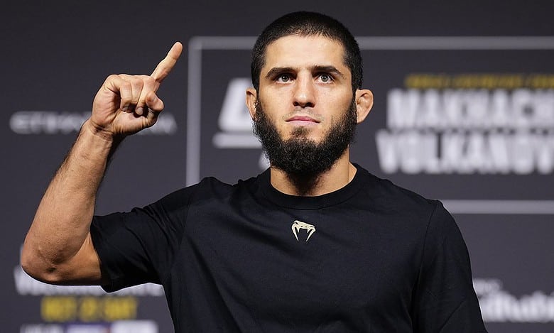 Islam Makhachev refuses to celebrate victory in support of Palestine