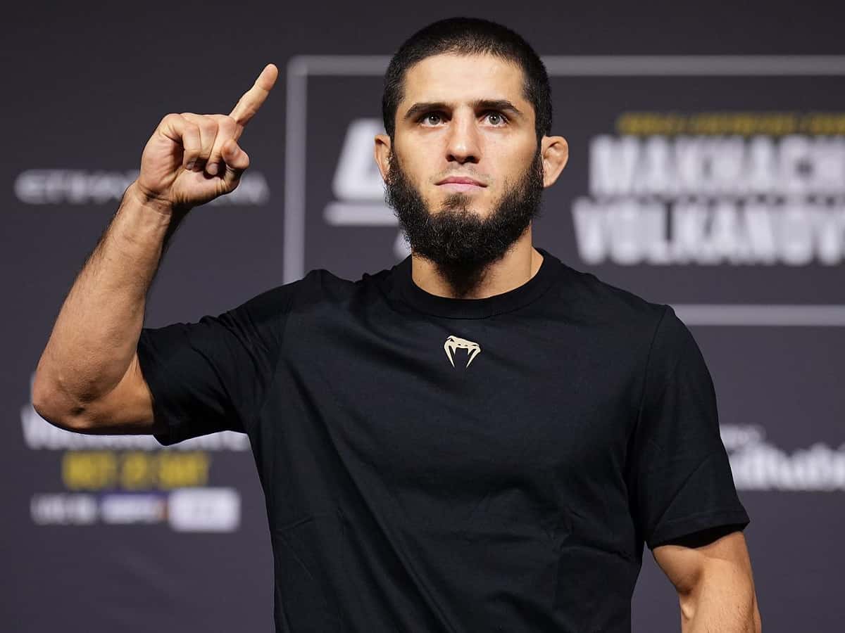 Islam Makhachev refuses to celebrate victory in support of Palestine