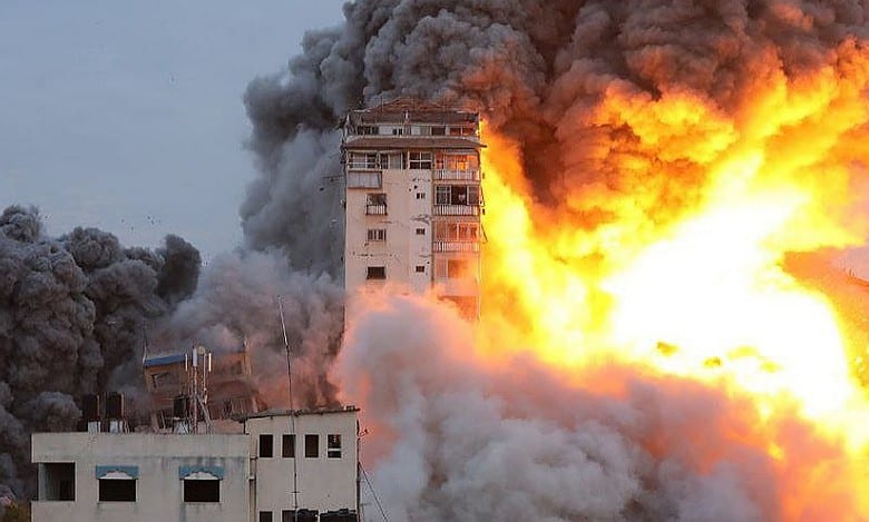 Over 300 Israelis, 256 Palestinians killed as war escalates