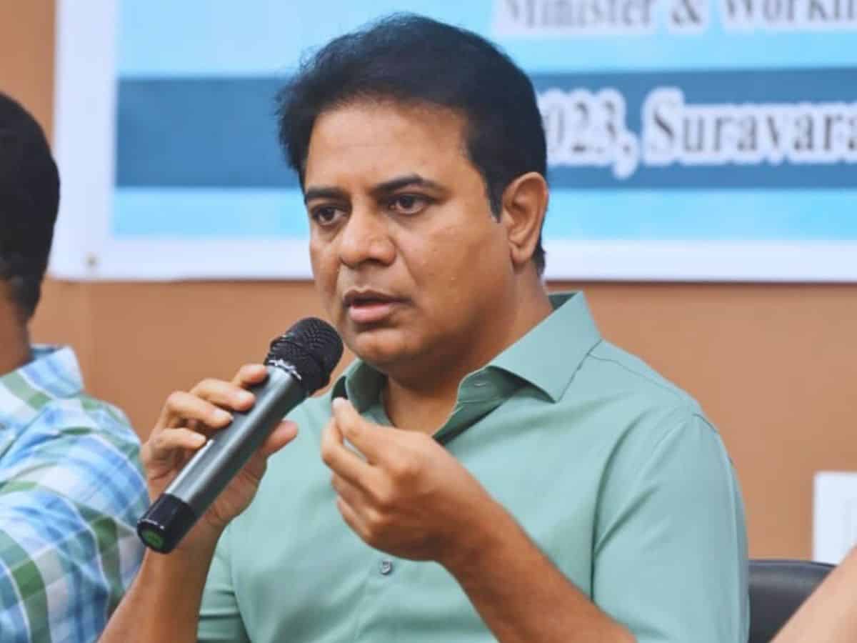 KTR calls Kadiyam Srihari's the biggest deception