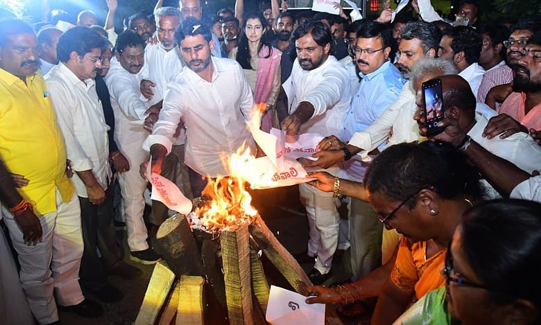 Lokesh participated in the cremation of Jaganasura
