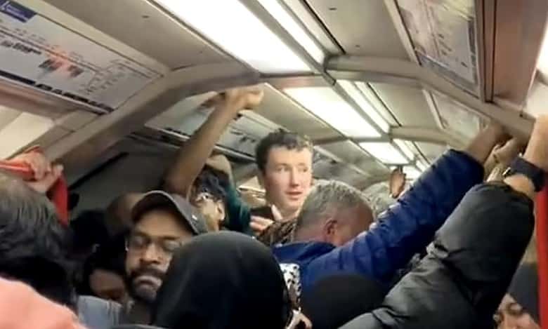 Video: London subway tube driver leads 'free Palestine' chant