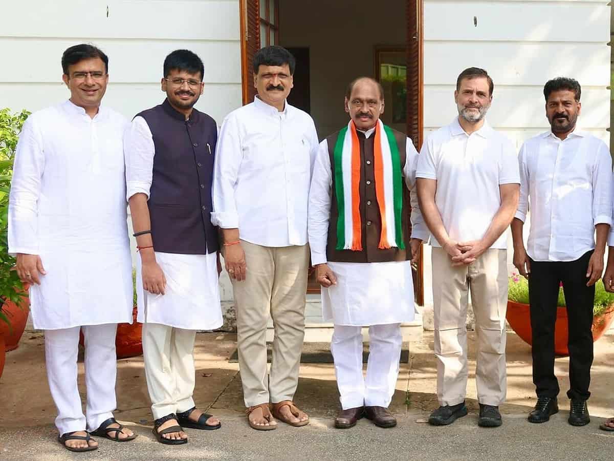 Telangana Congress quits ‘one family, one ticket’ principle; triggers wars in its fold