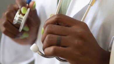 Kuwait: 10K nurses to get KD 50 increment; relief to over 7K expats