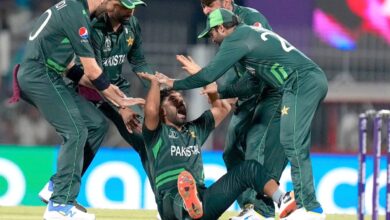 Pakistan knock Bangladesh out of World Cup with seven-wicket win