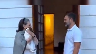 Rahul surprises mother Sonia Gandhi with puppy