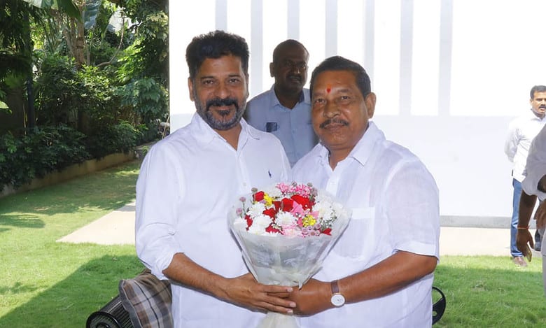 TPCC chief steps up efforts to lure more leaders from BRS