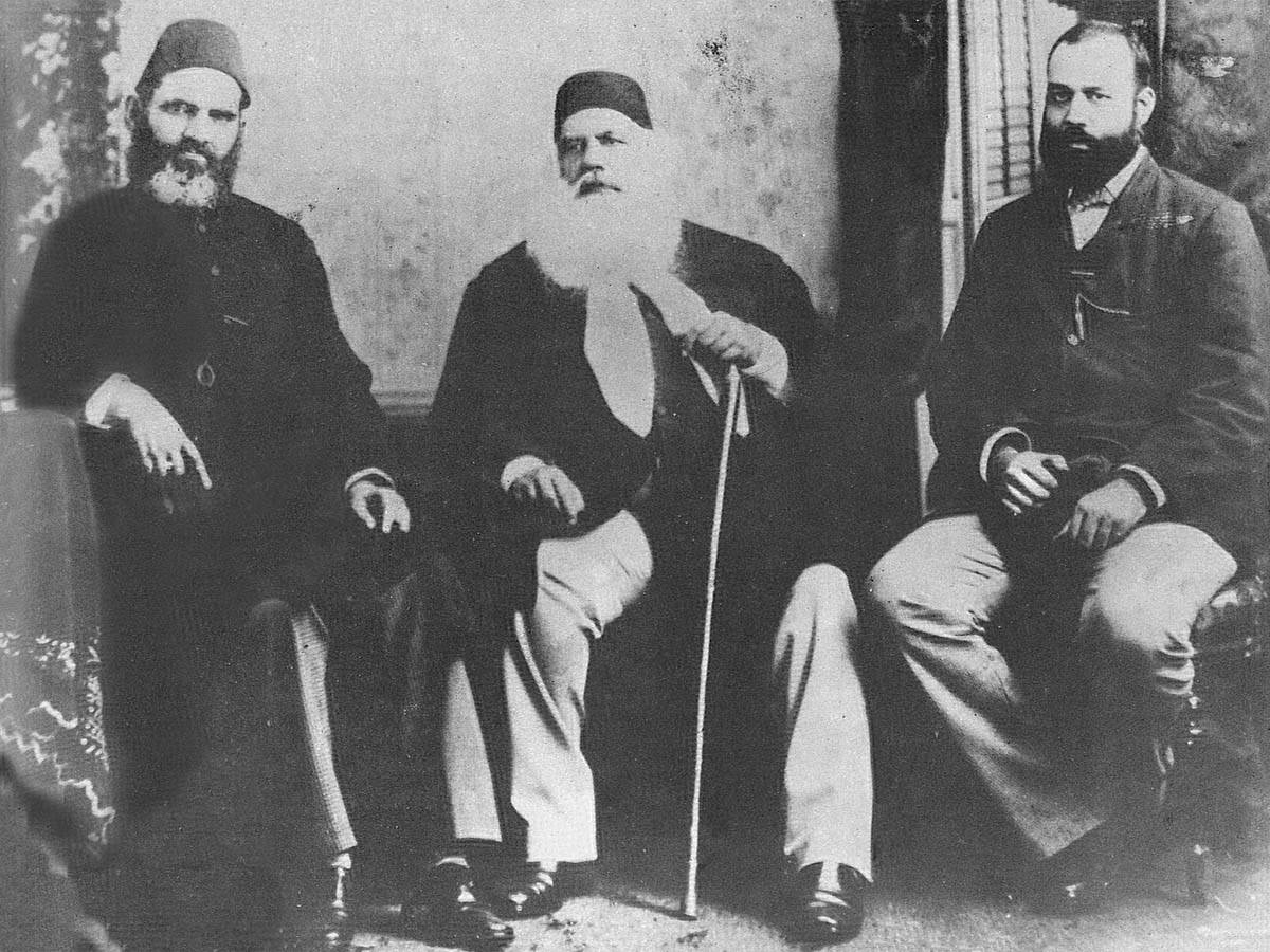Sir Syed demanded Muslims move forward with times