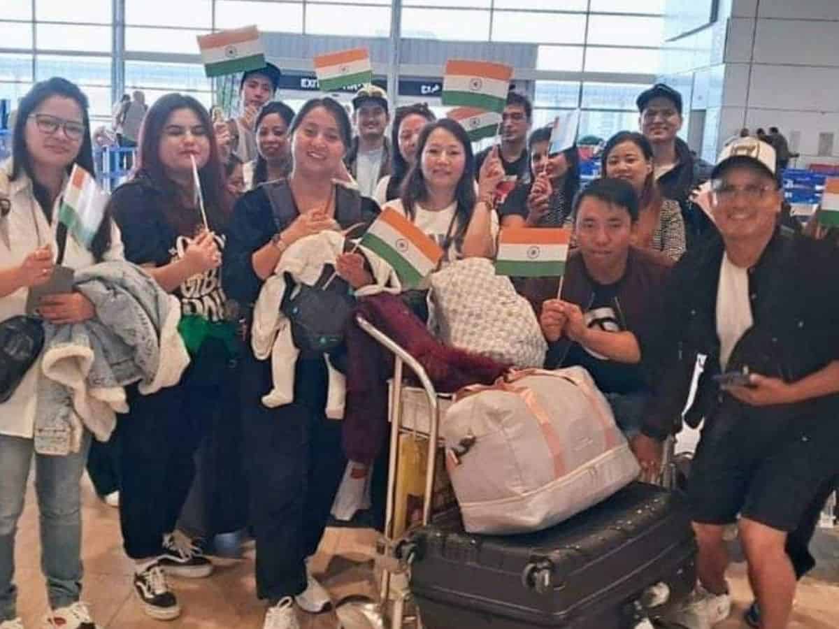 SpiceJet flight with 286 passengers, including 18 Nepalese nationals, from Tel Aviv landed at the Delhi airport