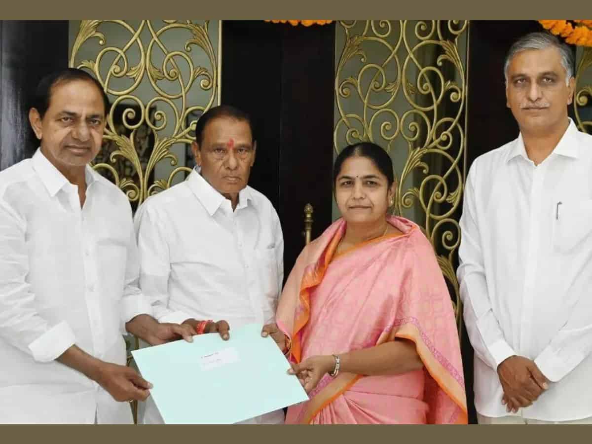 Telangana: BRS selects Sunitha Laxma Reddy for Narsapur seat