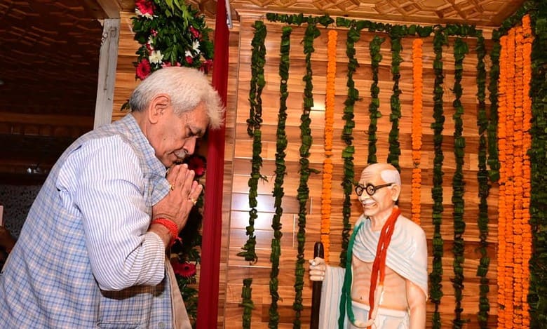 Mahatma Gandhi’s statue unveiled in J&K Civil Secretariat on his birth anniversary