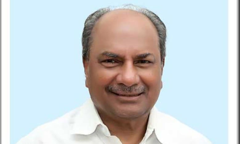 Antony back in action: Hauls up Cong leaders in Kerala over factionalism