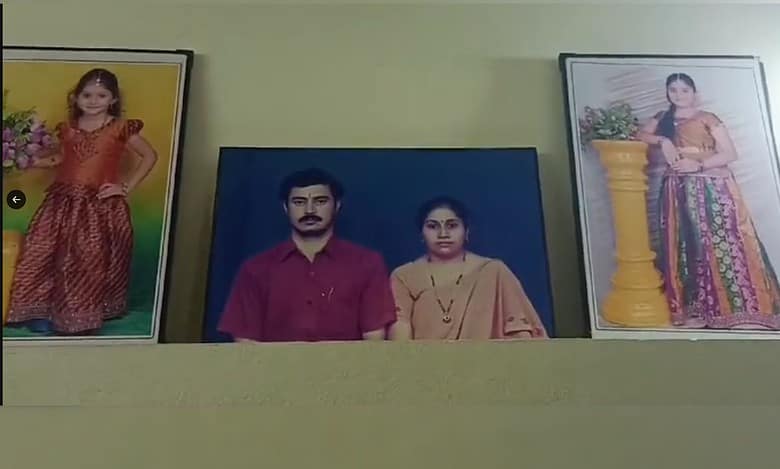 AP police constable kills wife, 2 daughters before ending life