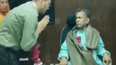 Video showing IAS officer offering shawl, his chair to priest goes viral