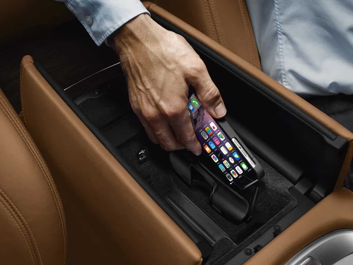 BMW owners facing iPhone 15 NFC chip errors after wireless charging