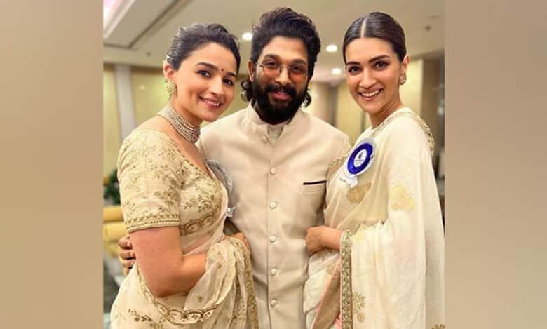 69th National Awards: Kriti Sanon, Alia Bhatt, Allu Arjun in one frame