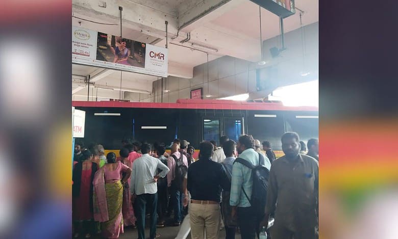 AP: 3 killed as bus rams into station in Vijayawada; Rs 10L ex-gratia announced