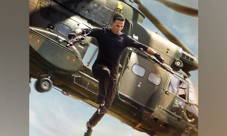 Rohit Shetty shares Akshay Kumar's first look from 'Singham Again'