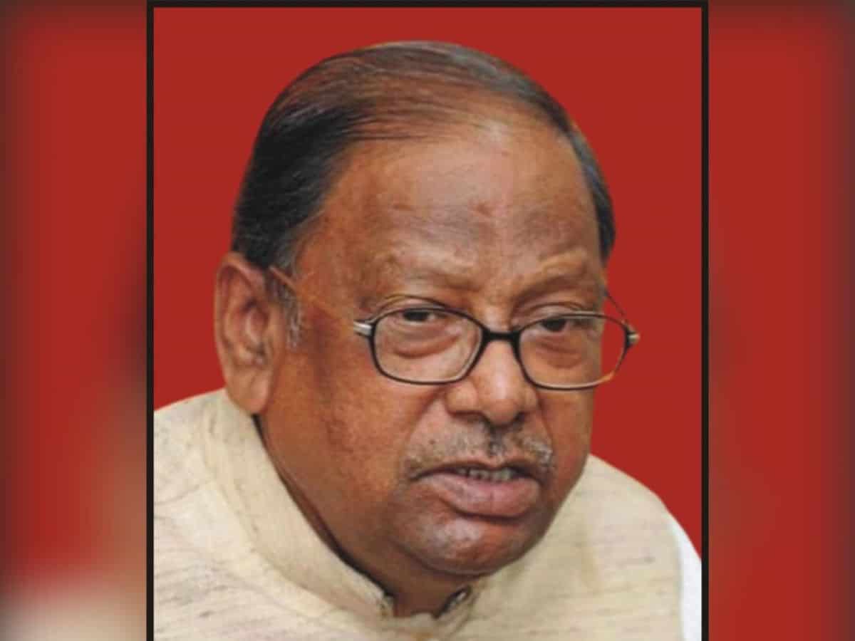 Veteran CPI(M) leader Basudeb Acharia passes away in Hyderabad