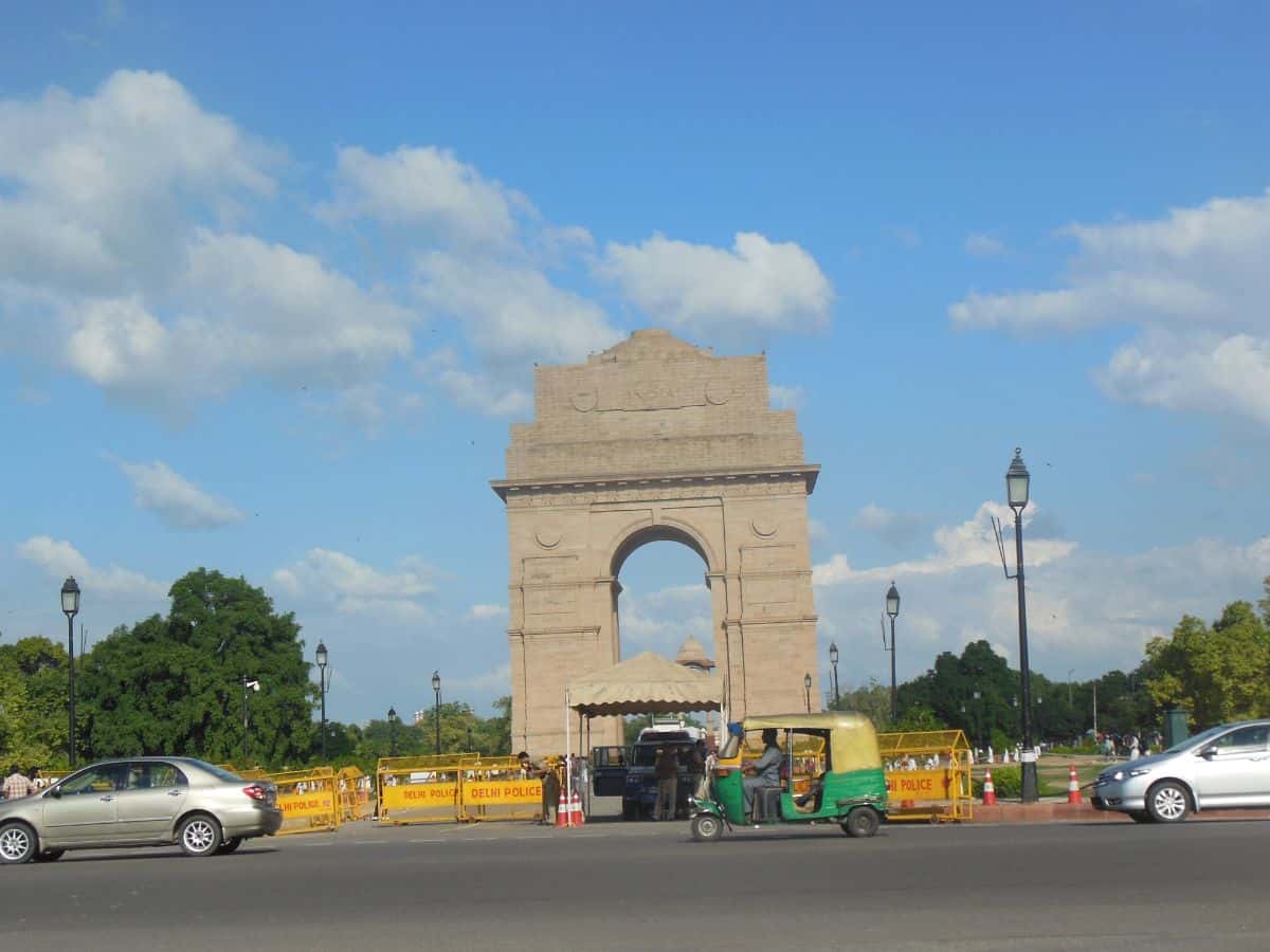 Delhi clear sky India Gate