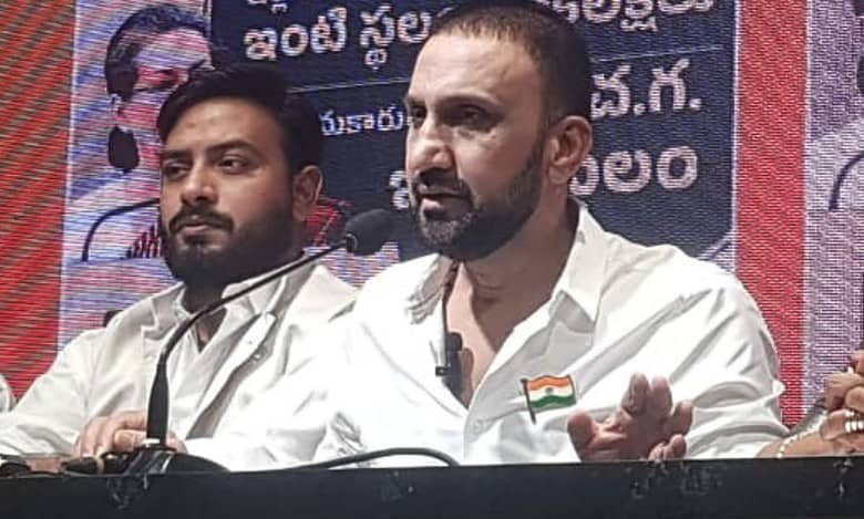 Hyderabad: Why not Goshamahal? Congress' Feroz Khan asks AIMIM
