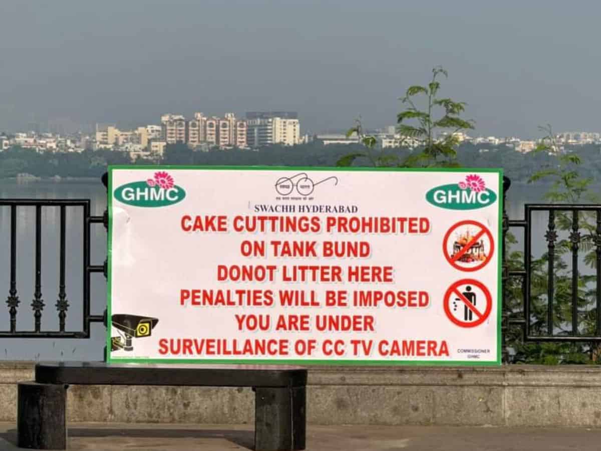 Hyderabad: GHMC prohibits cake cutting, litter on Tank Bund