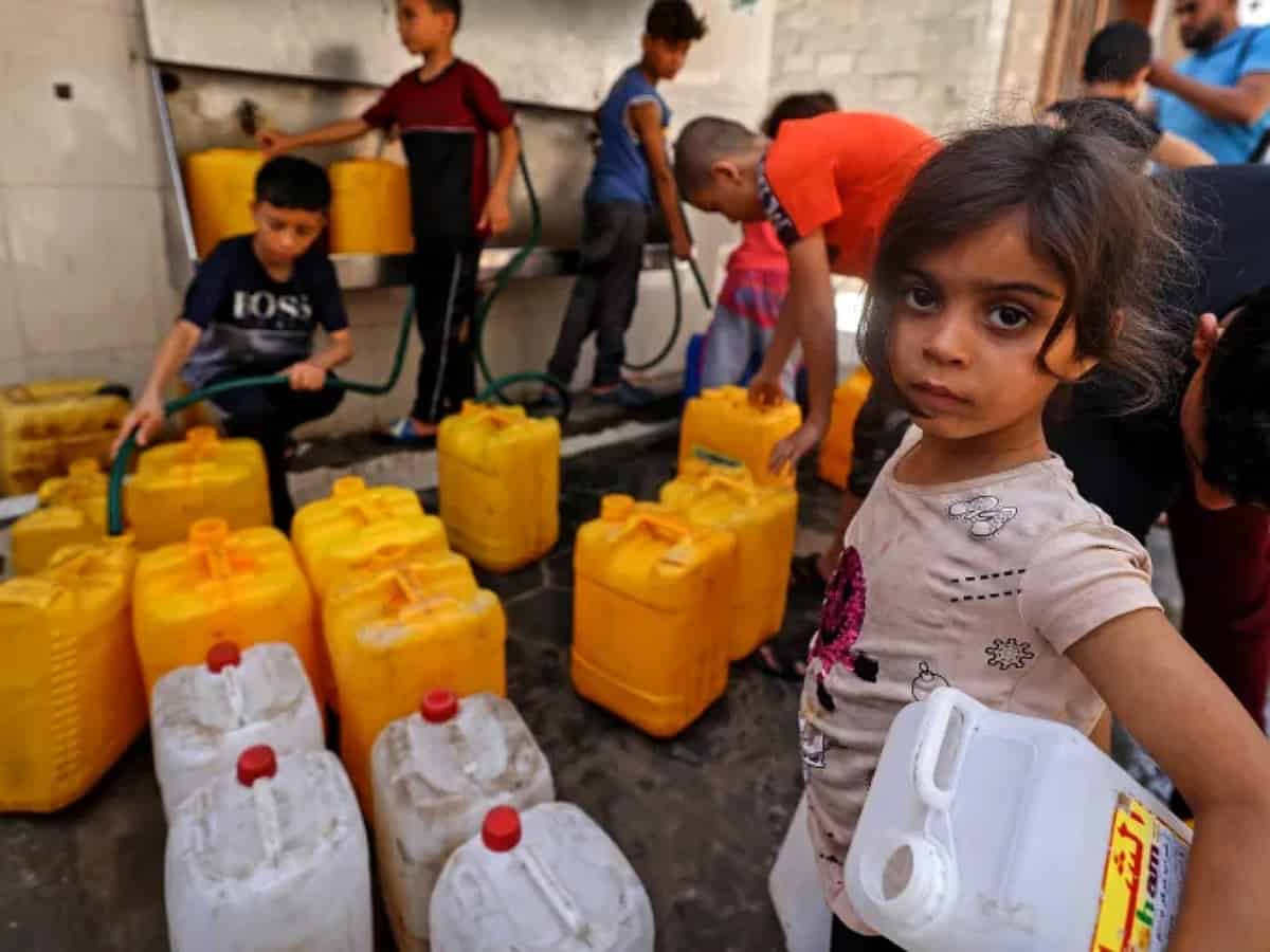 UNRWA suspends water sources in central, southern Gaza