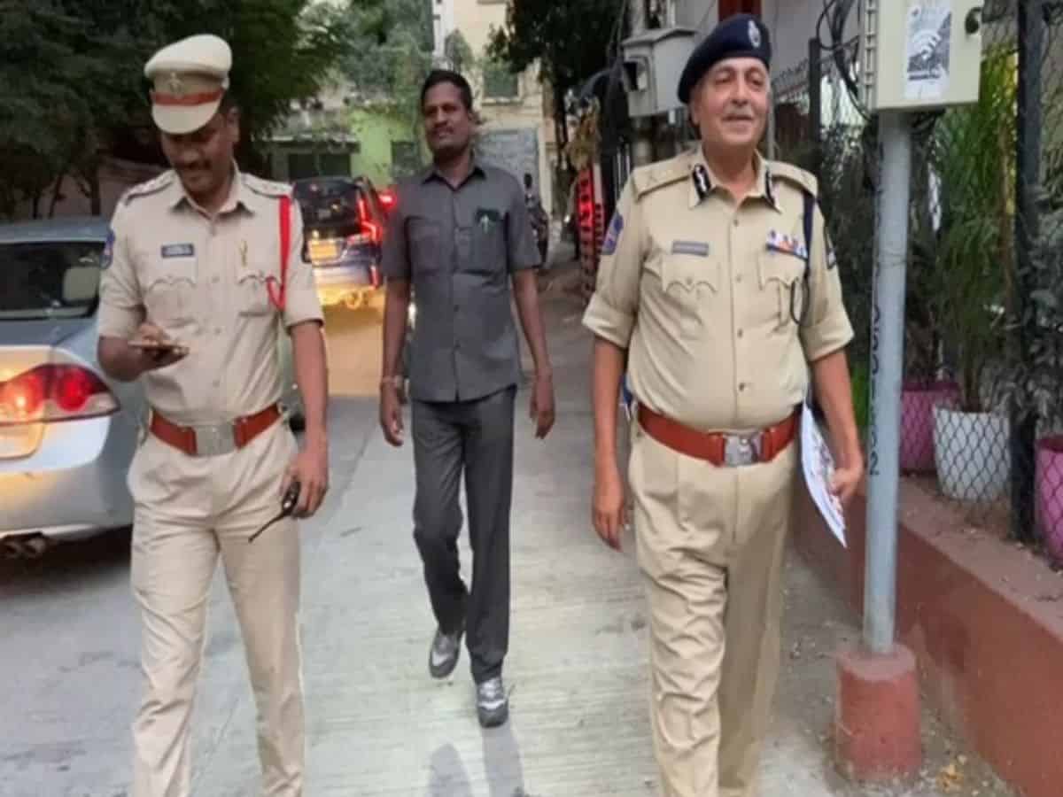 Hyderabad CP conducts surprise checks ahead of Telangana polls