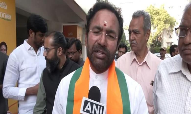 Telangana BJP MLAs boycott oath-taking with Akbaruddin Owaisi as pro-tem speaker